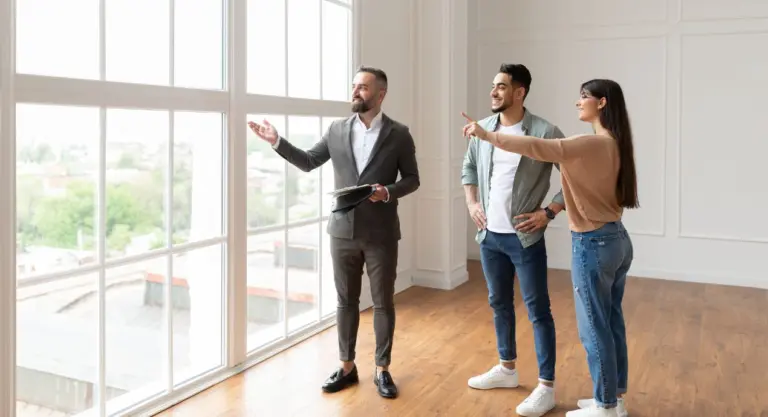 How a Real Estate Agent Guides Your Journey From Start to Sold