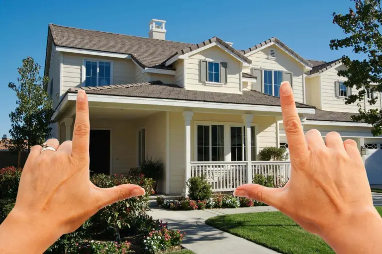 The Essential Role of Real Estate Agents in Home Buying